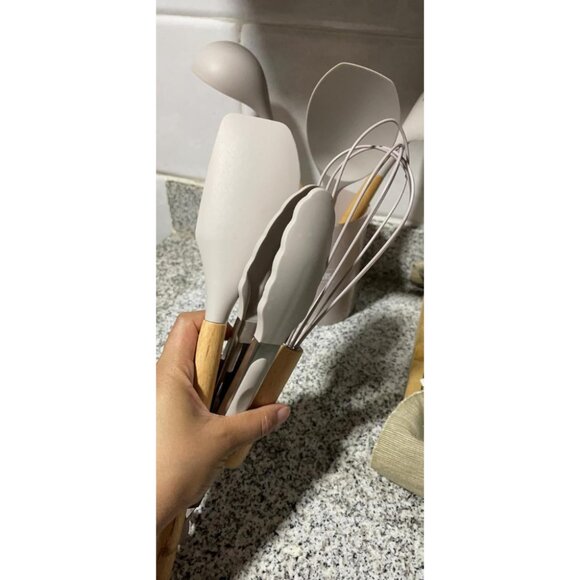 33 pcs Non-Stick Silicone Cooking Kitchen Utensils Spatula Set with Holder - Picture 10 of 16